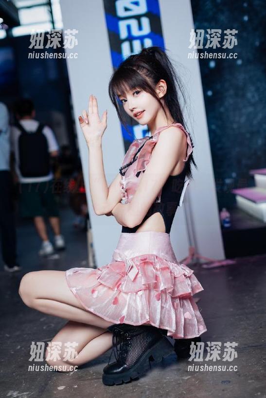 在线上“www.17”吃瓜，发现最生动有趣的故事