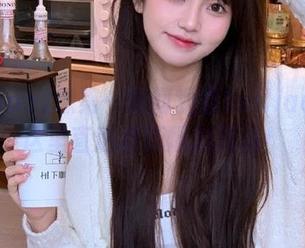想第一时间观看heiliao.su？这里直达最新爆料现场！