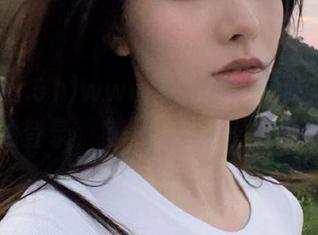 www.51cg.fun吃瓜网站直达登录，第一时间掌握娱乐八卦