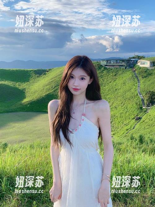 最新的八卦事情来了，别忘了一起吃瓜com，点击链接获取更多惊喜！