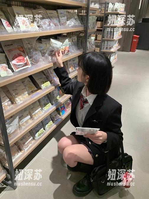 吃瓜网 女生最爱在www.51吃瓜网刷视频,看八卦真是超级解压!