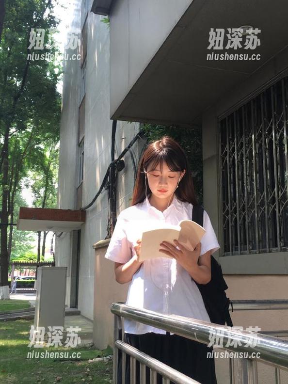 免费直达国产黑料不打烊，掌握第一手明星爆料