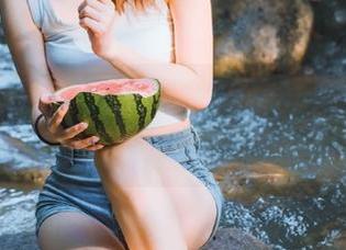 首页推送：万里长征黑料不打烊06动漫游戏主题大解析
