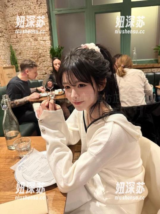 黑料网app下载官方正版及网址，一站式吃瓜体验分享